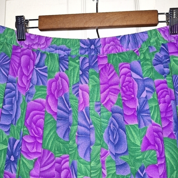 Your sixth sense 2- piece cardigan and skirt size 44 - Picture 7 of 11